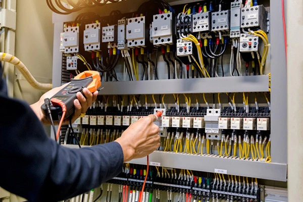 抵抗器の選択は電子回路の性能にどのような影響を与えるのでしょうか?
